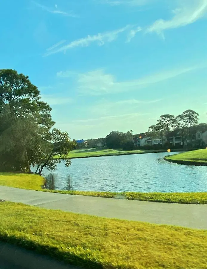 Ocean View Luxurious Condo-Best Location + Balcony Destin 0*,  United States